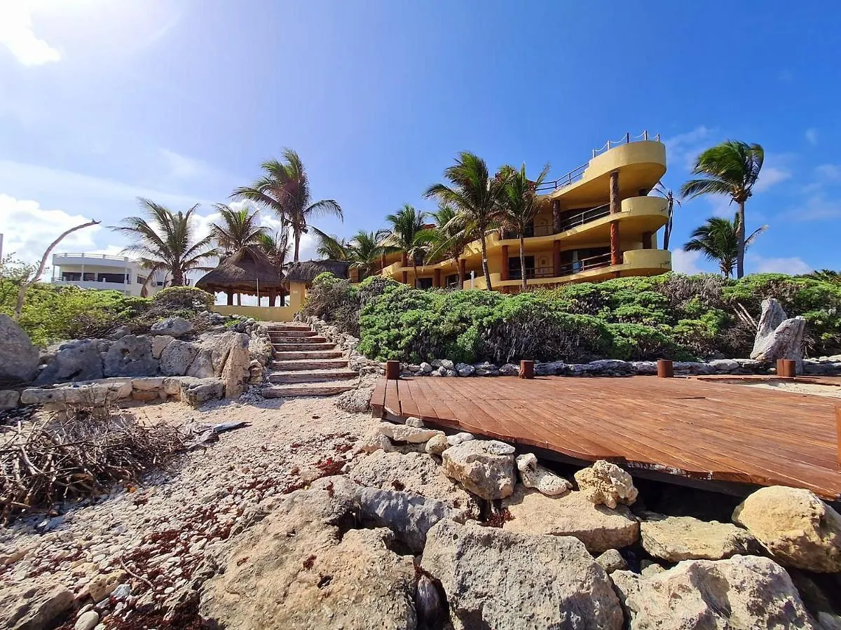 Stylish Oceanfront Condo With Pool Mahahual 0*,  Mexico
