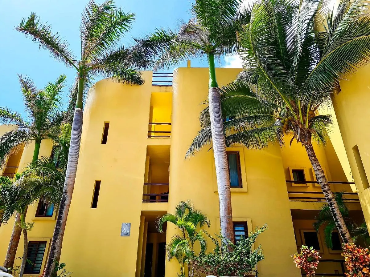 Apartment Stylish Oceanfront Condo With Pool Mahahual