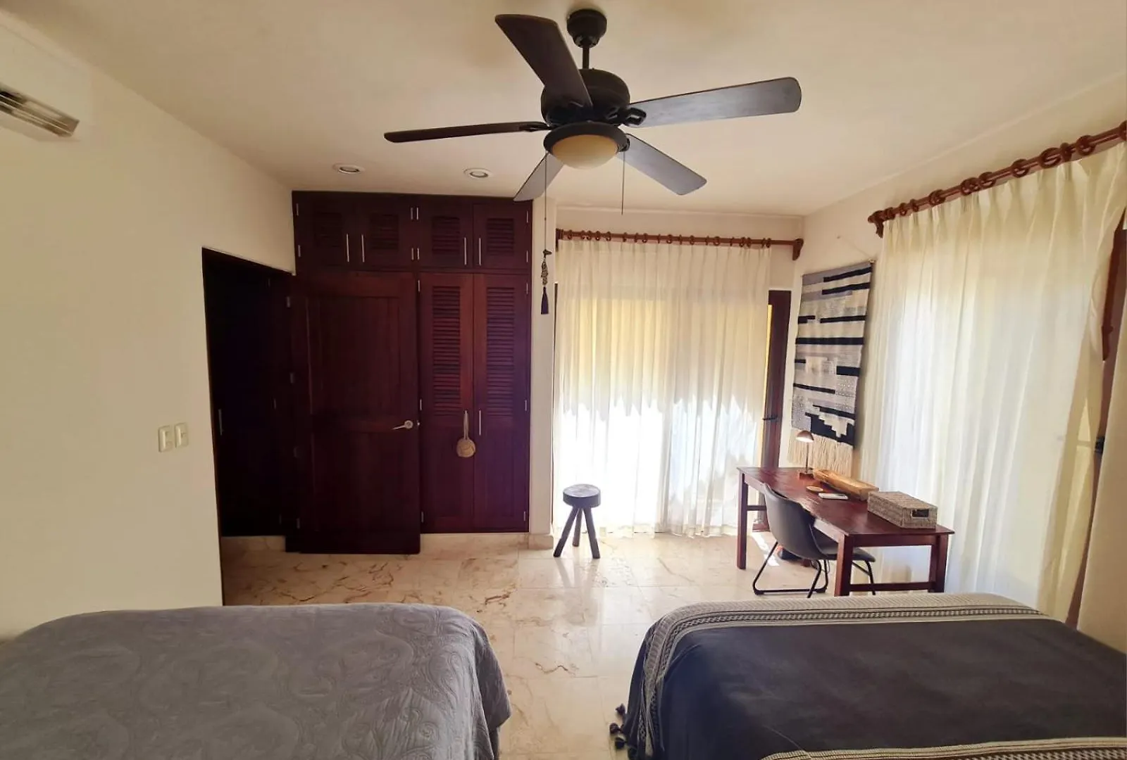 Apartment Stylish Oceanfront Condo With Pool Mahahual